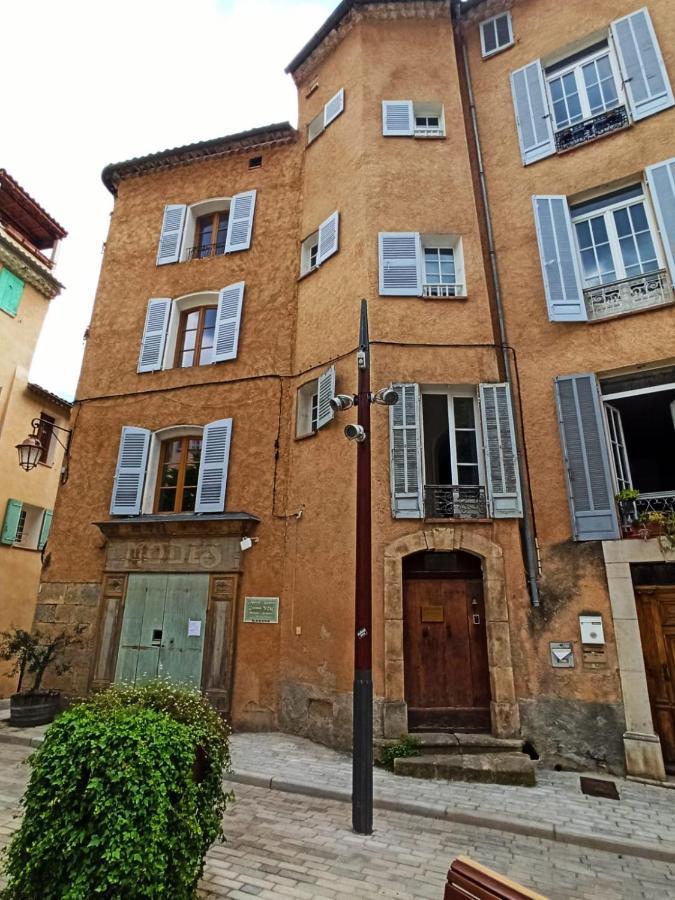 La Maison Des Artistes Lejlighed Cotignac Eksteriør billede